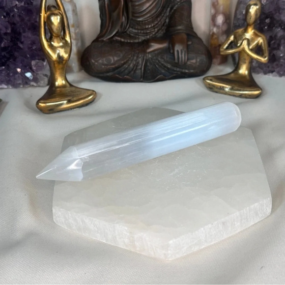 Selenite Pencils: Pure Energy and Clarity - Picture 3 of 3
